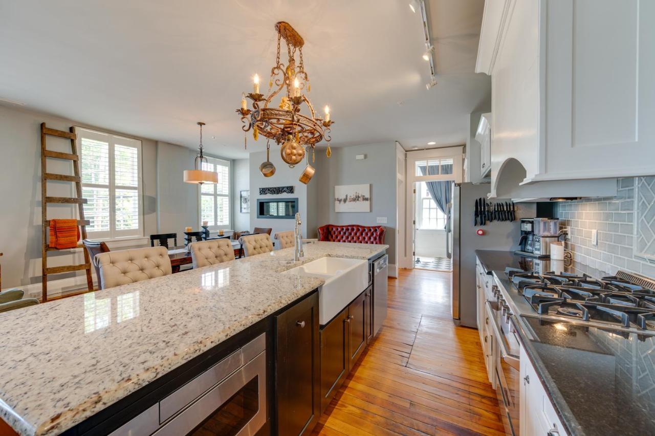 Downtown Winston-Salem Condo With Private Library! ภายนอก รูปภาพ