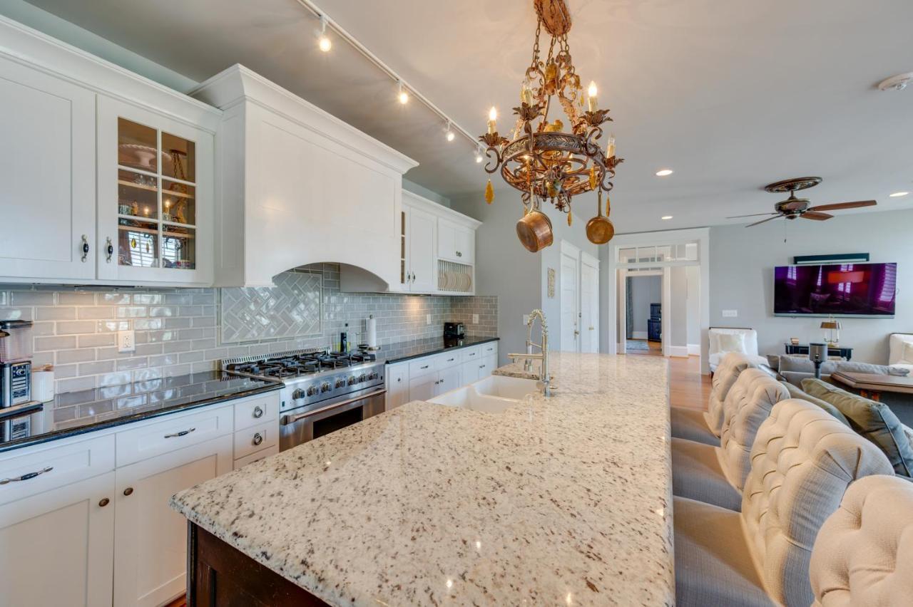 Downtown Winston-Salem Condo With Private Library! ภายนอก รูปภาพ