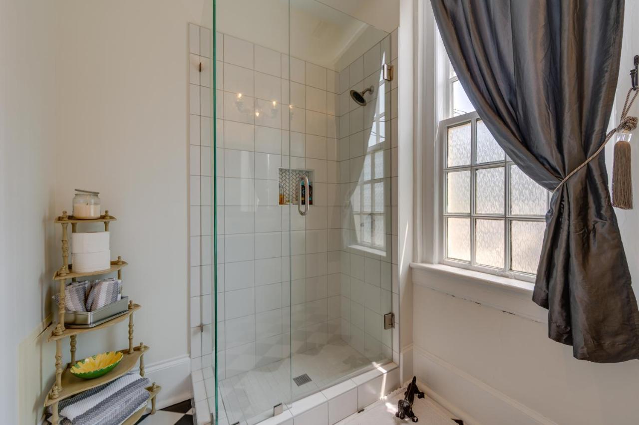 Downtown Winston-Salem Condo With Private Library! ภายนอก รูปภาพ