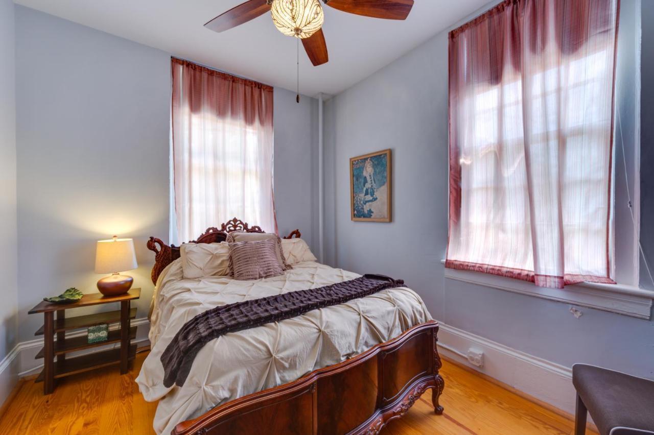 Downtown Winston-Salem Condo With Private Library! ภายนอก รูปภาพ