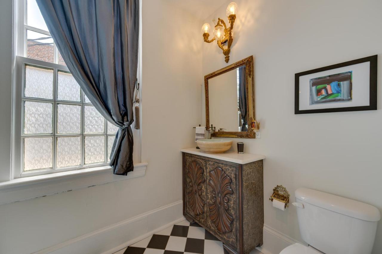 Downtown Winston-Salem Condo With Private Library! ภายนอก รูปภาพ